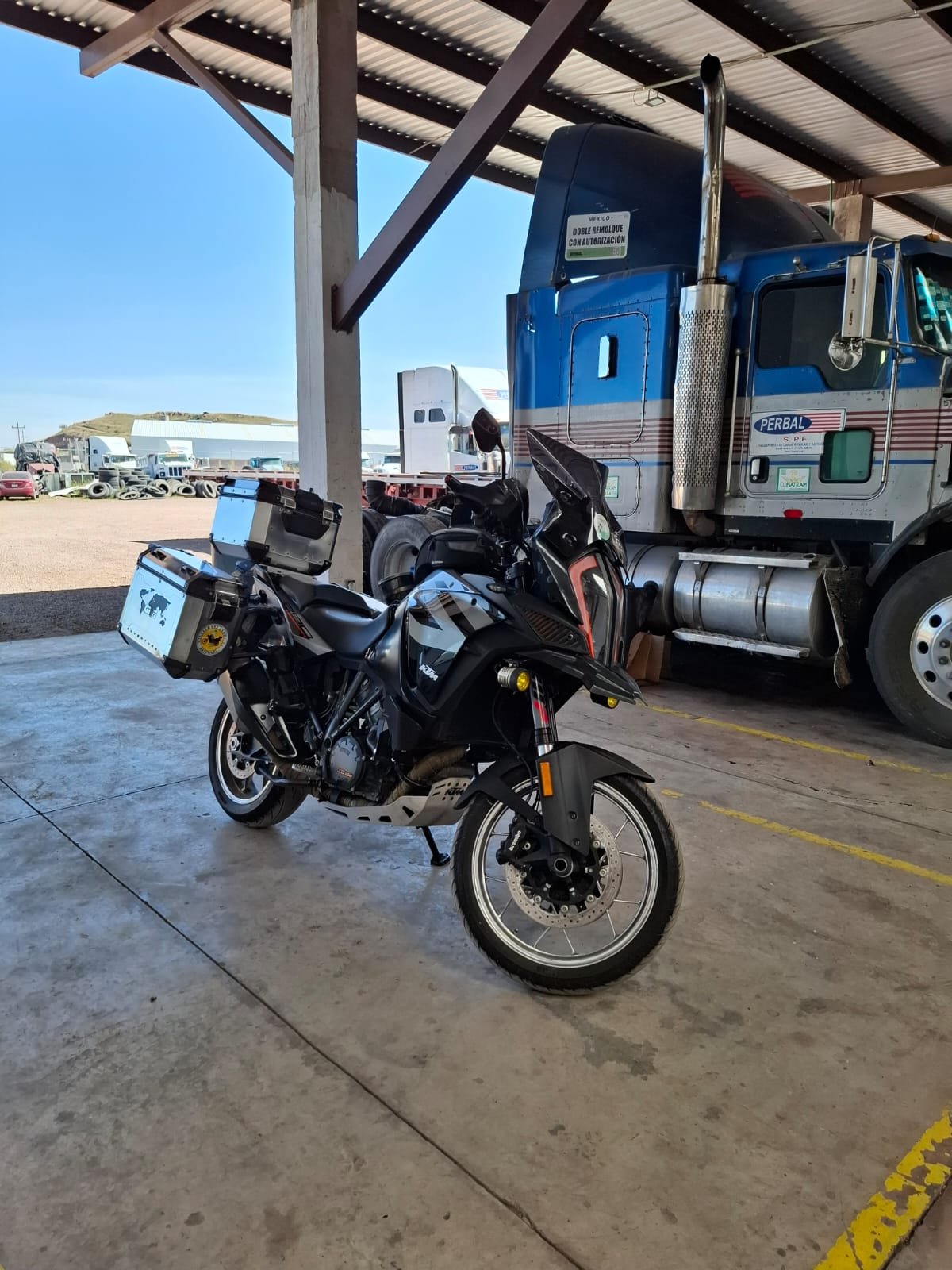KTM 1290s Super Adventure