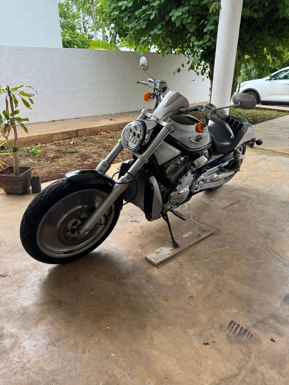 Harley-Davidson vRod